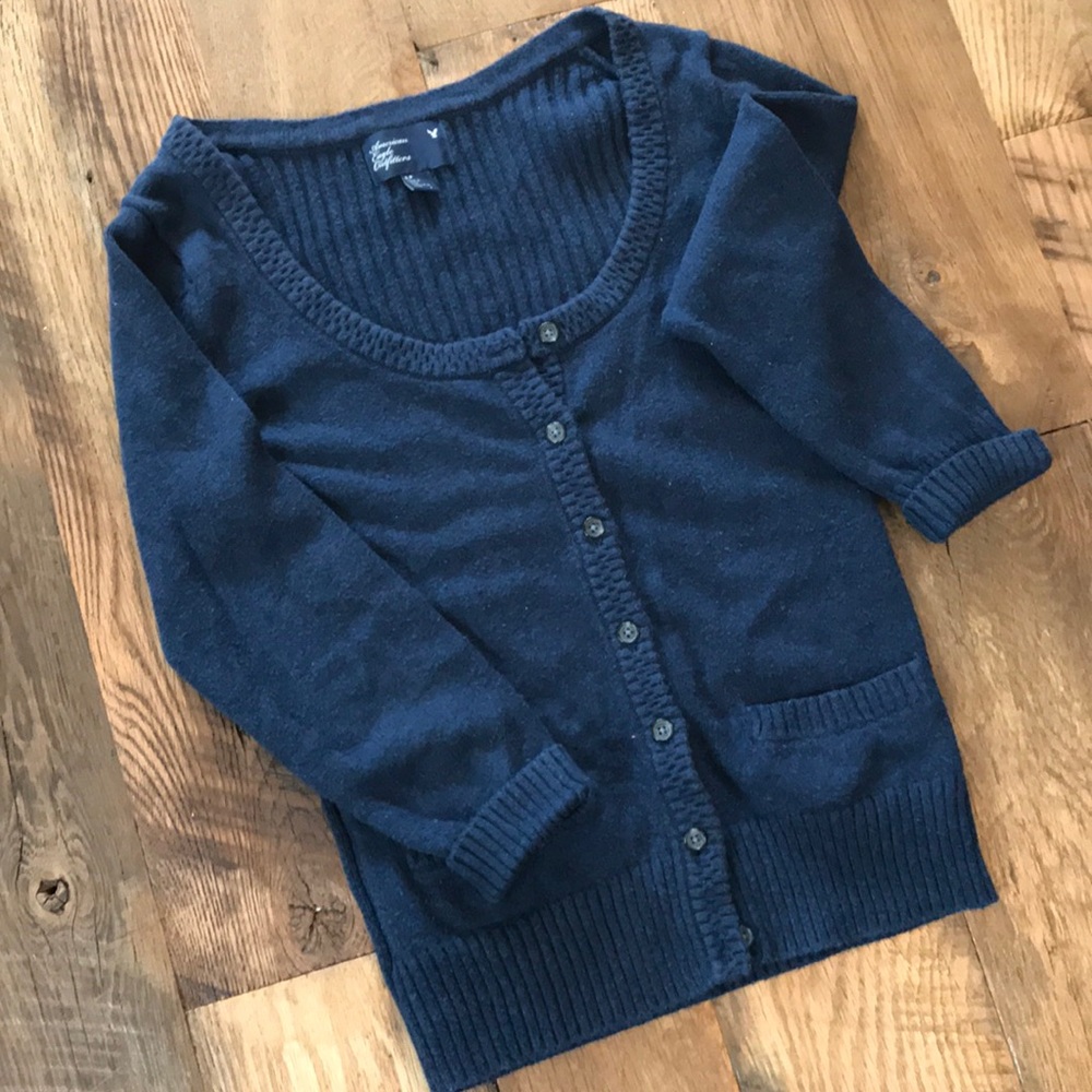 GUC navy blue sweater